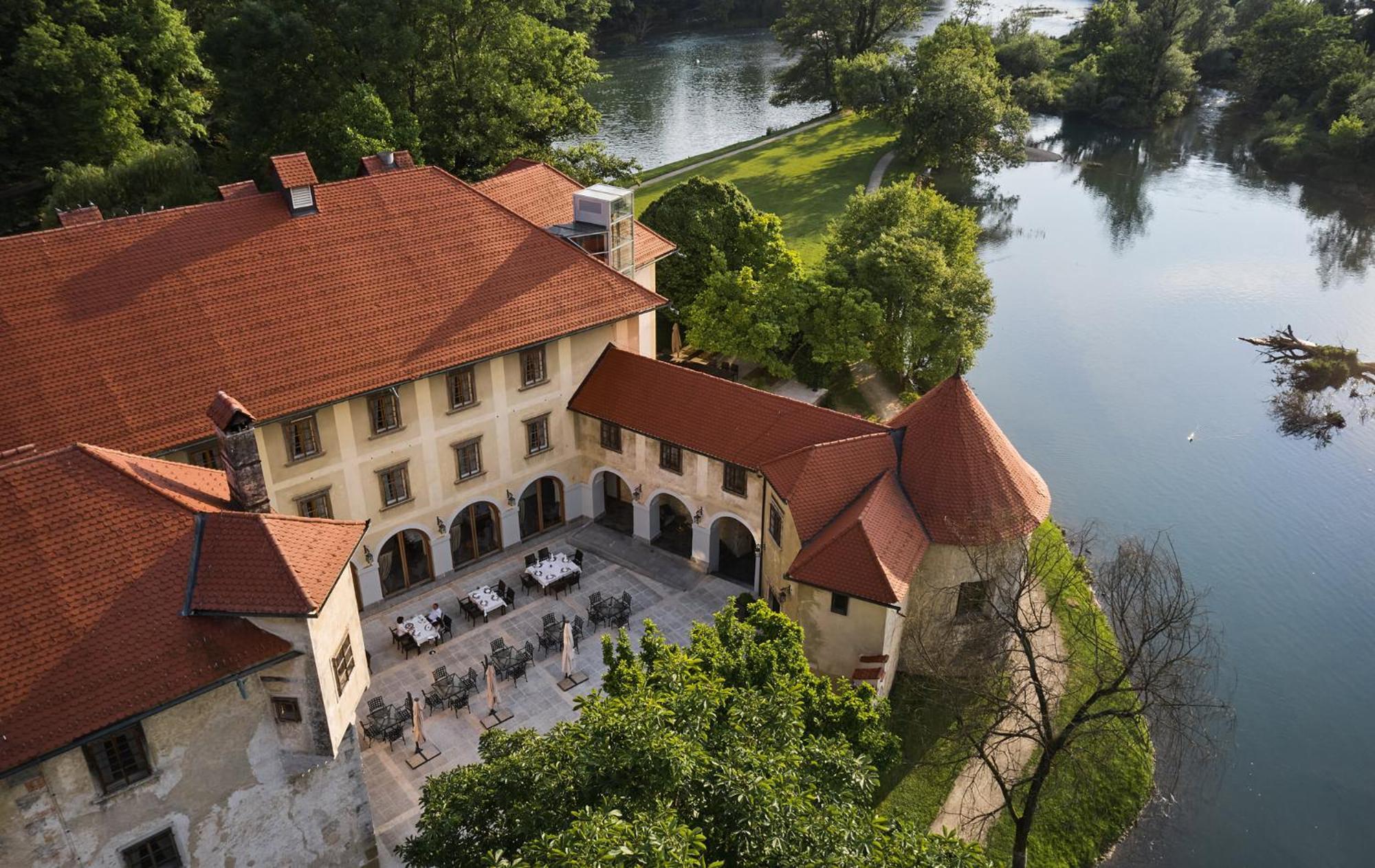 Hotel Grad Otocec - Relais Chateaux Kültér fotó