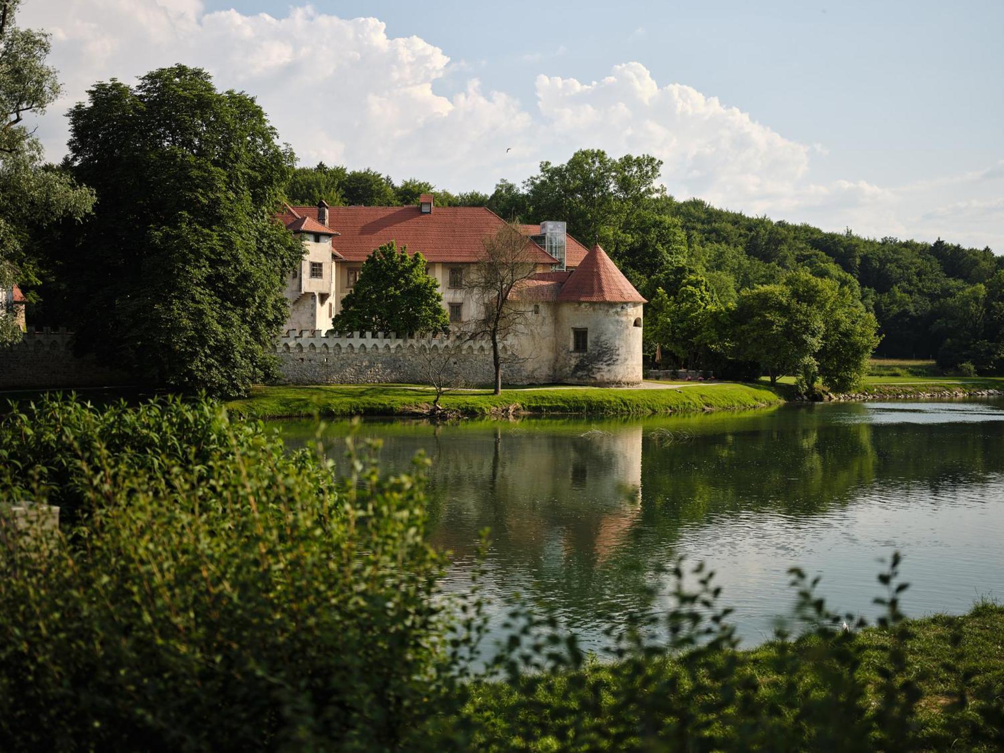 Hotel Grad Otocec - Relais Chateaux Kültér fotó